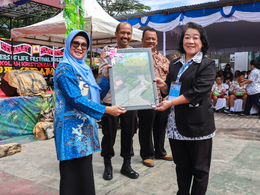 Walikota Apresiasi Pameran \'Rivers of Life\' Hari Karya Siswa Kalam Kudus